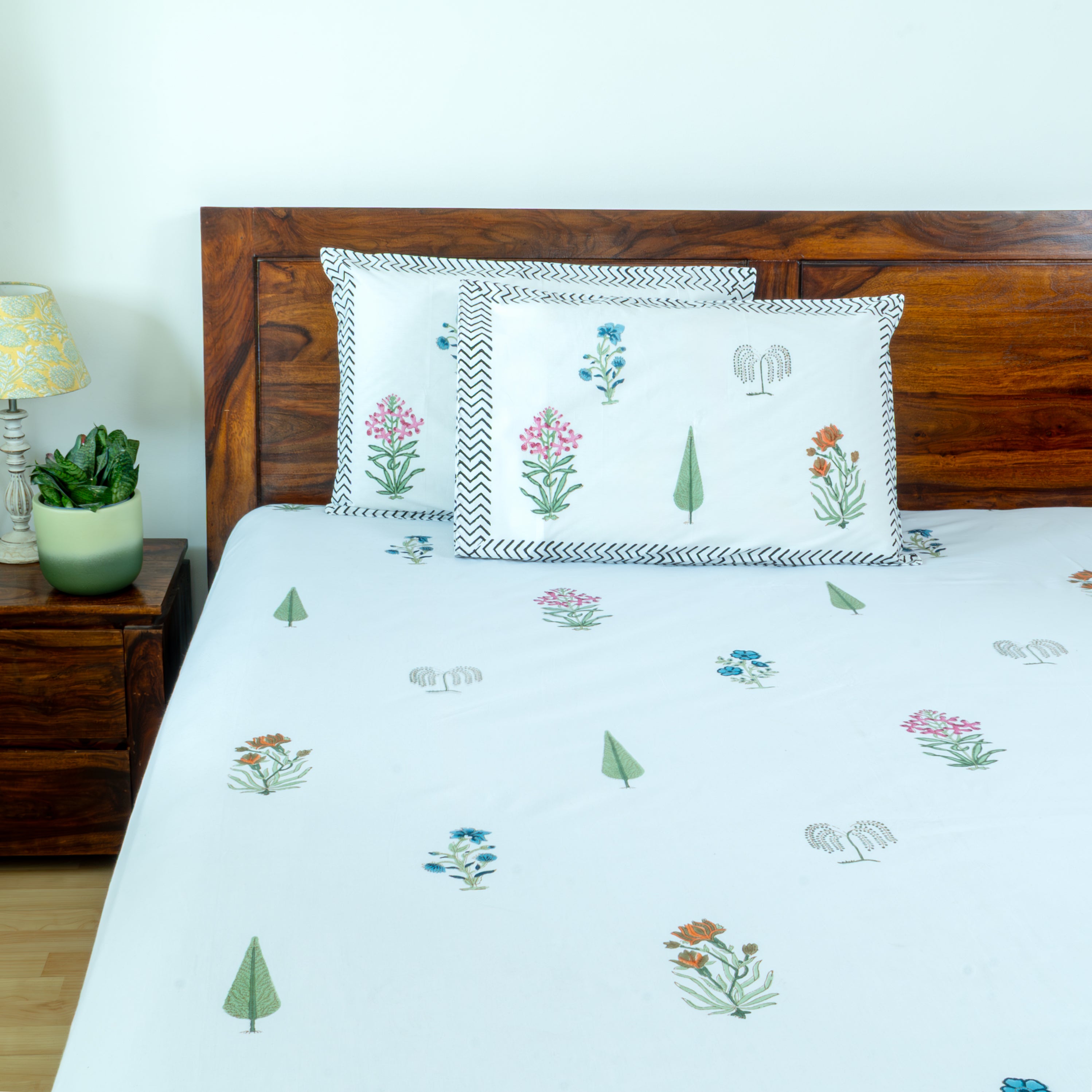 Juniper - 100% Cotton Percale 300 TC Handcrafted Bedsheet