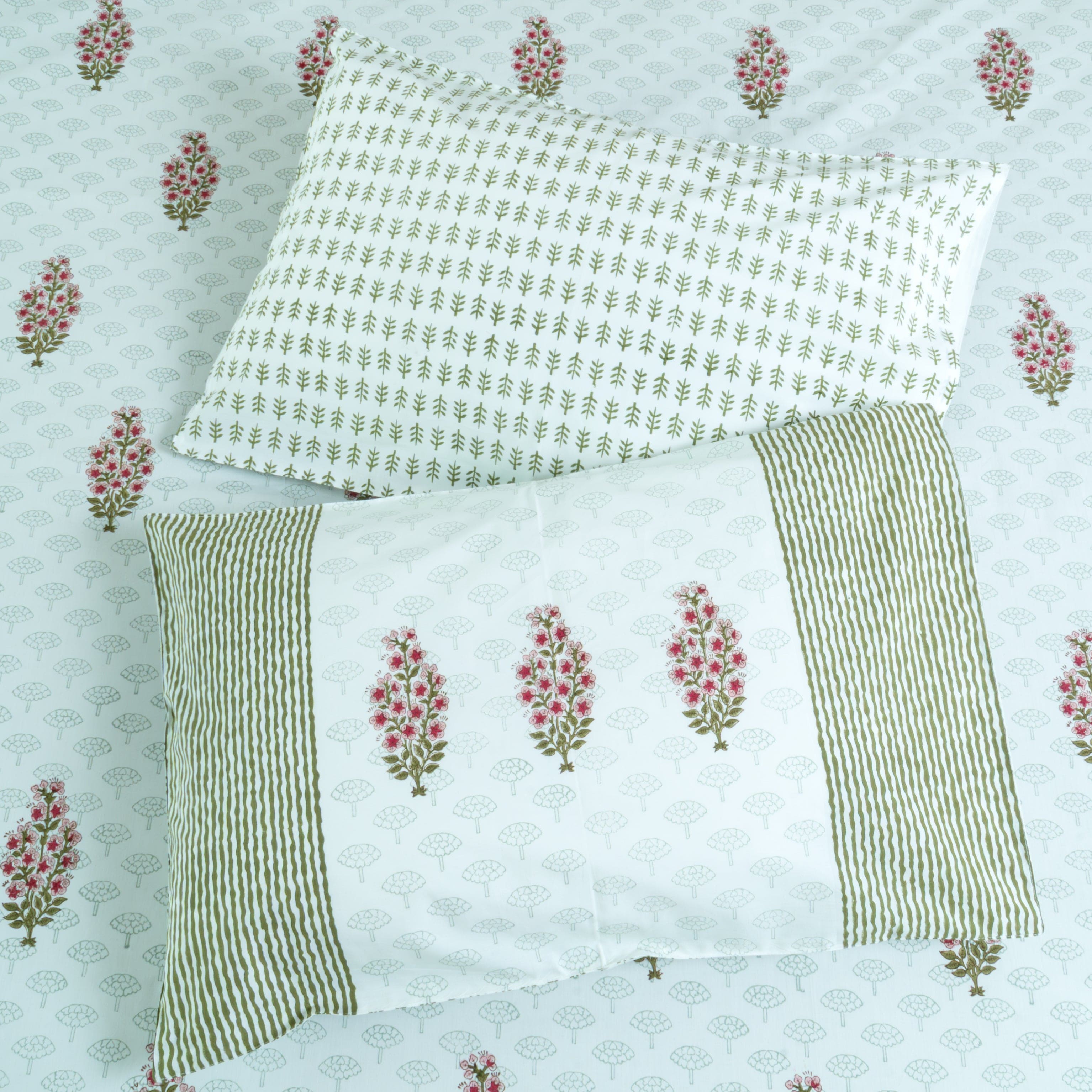 Maple – Premium Percale Cotton Bedsheet Set (Super King, 300 TC, 2 Reversible Pillow Covers)