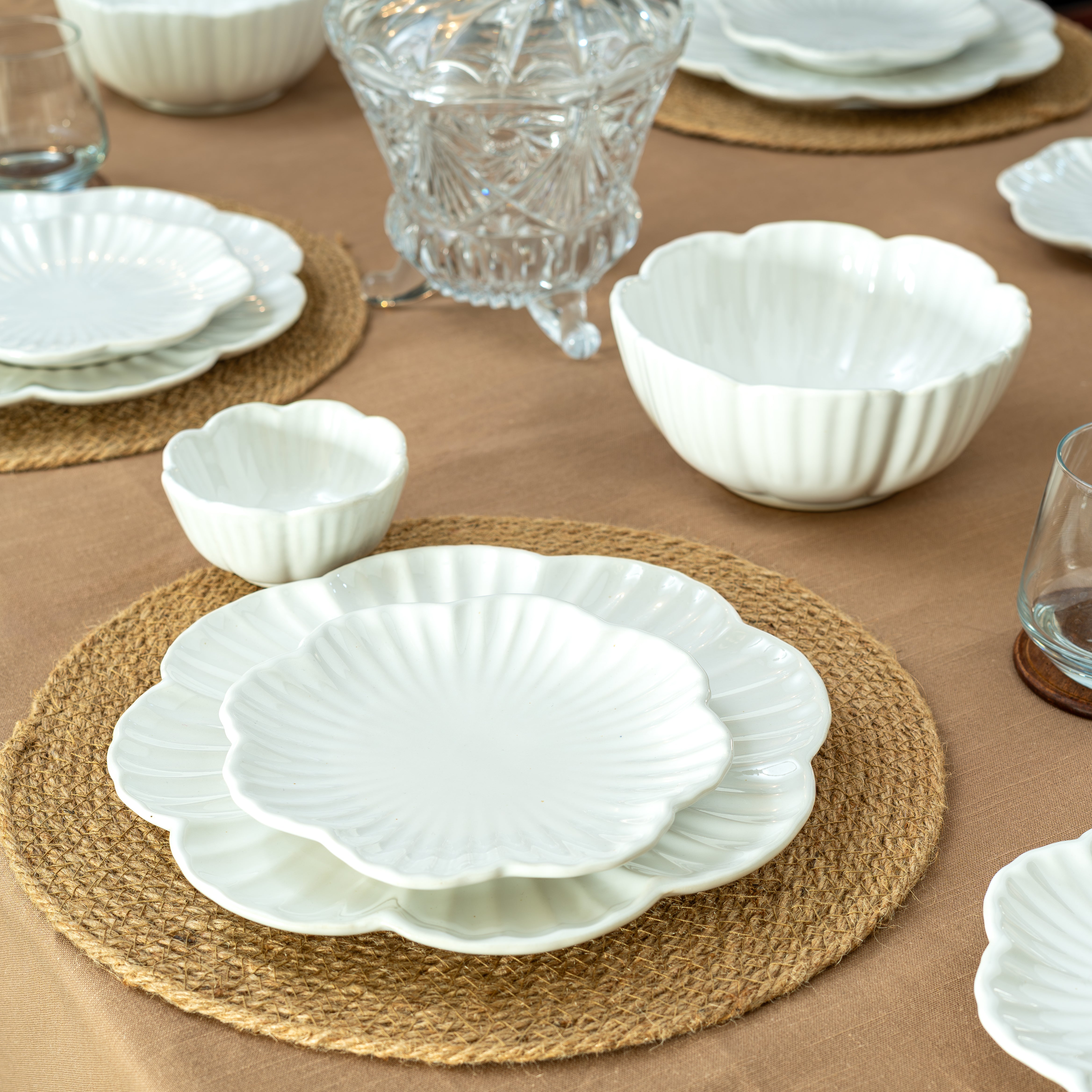 Bloom – Set of 6 Ceramic Snack Plates