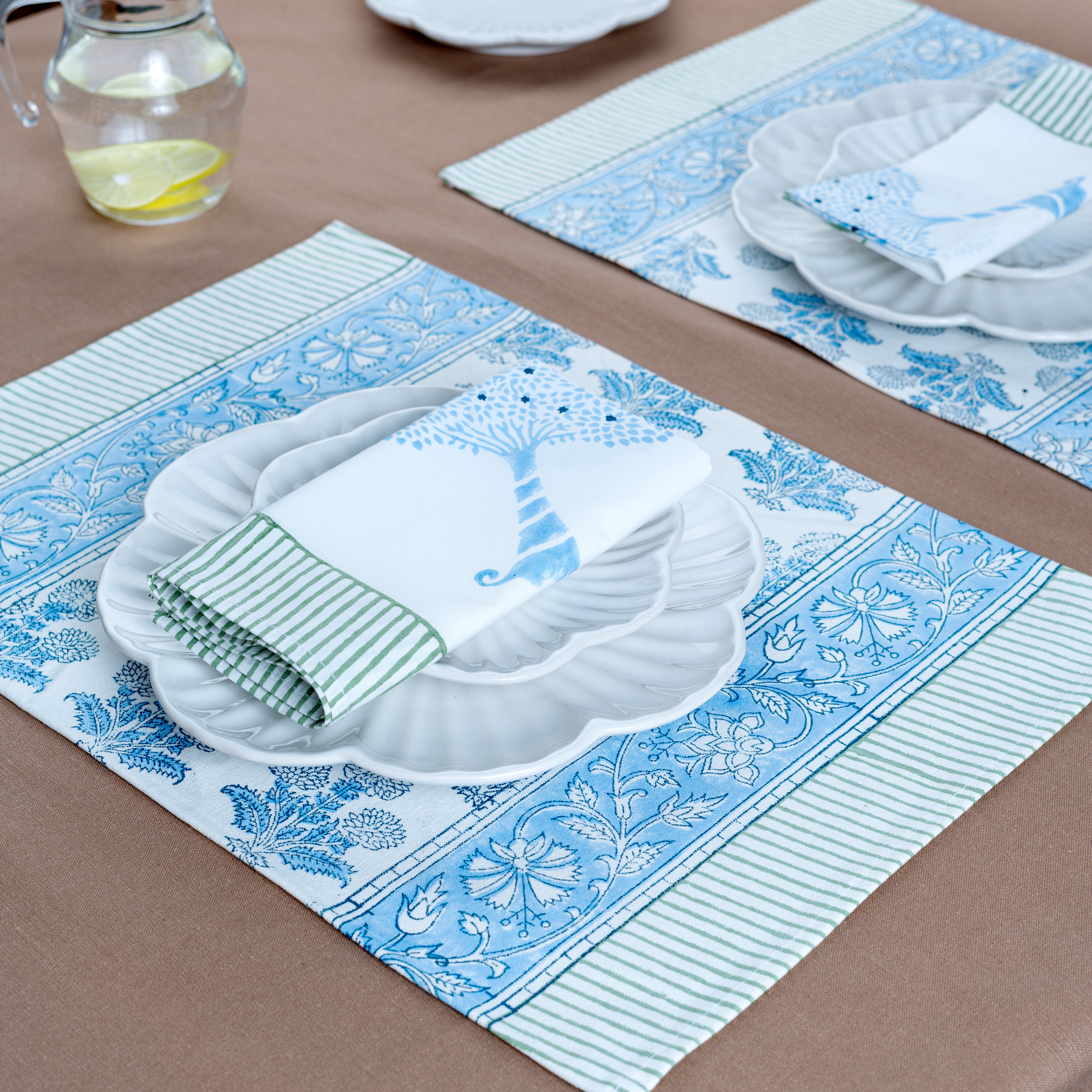 Magnolia - Set of 2 Handcrafted Block Printed Table Mats & Napkins (2+2)