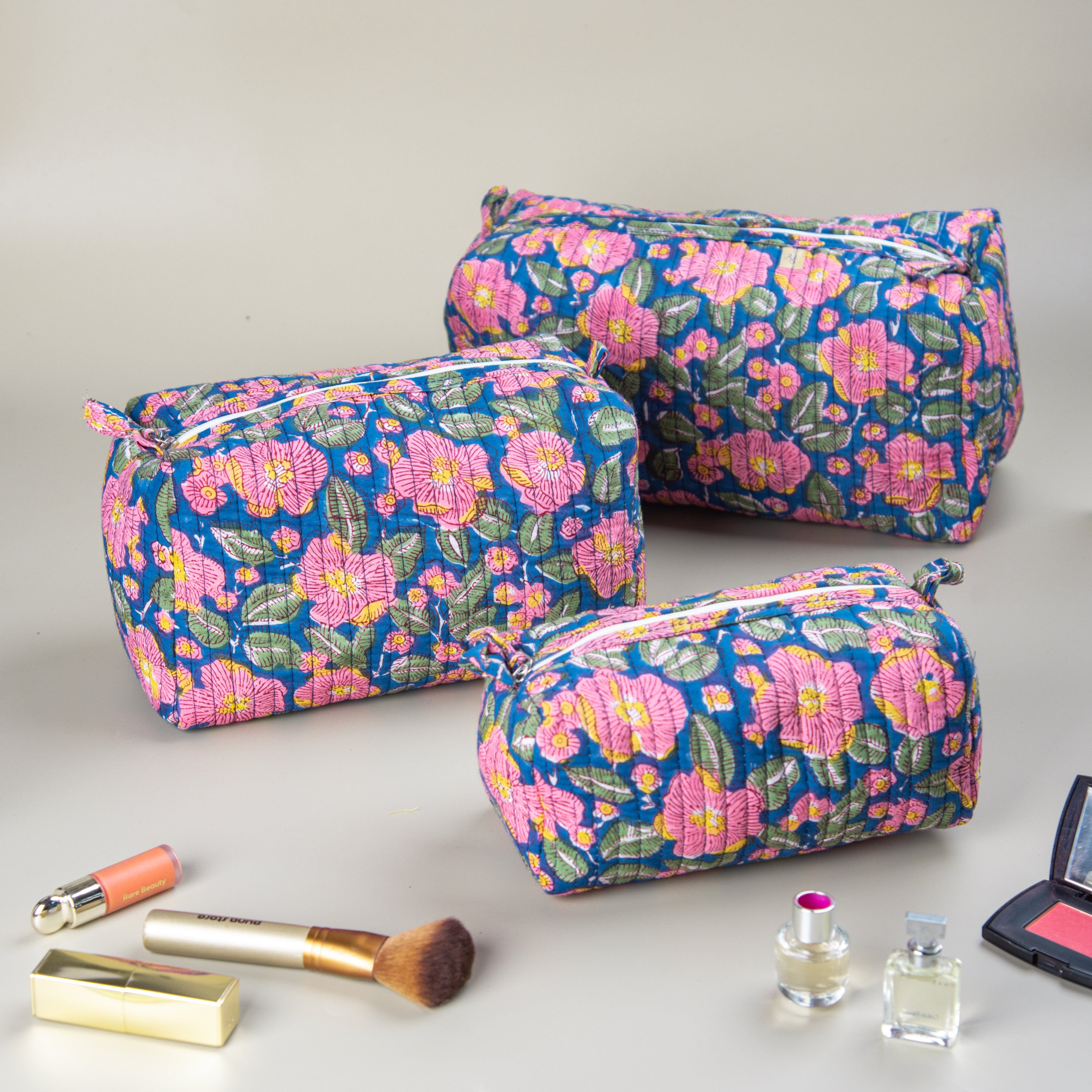Bags "Garden Paradise" Block Printed Quilted Toiletry Pouch Set of 3 – Small, Medium & Large artmansha