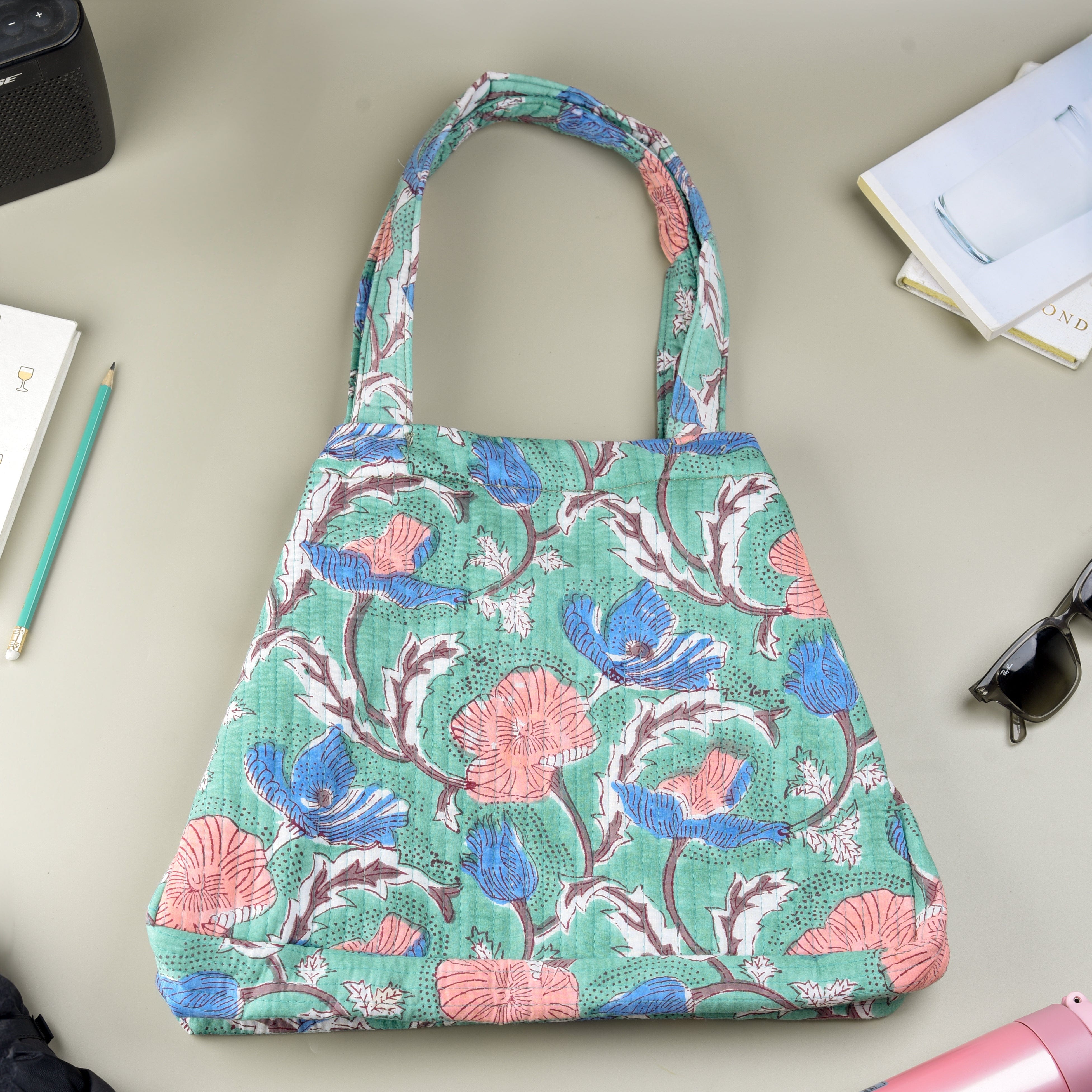 Bags 'Wildflower' Convertible Quilted Tote Bag - Block Printed artmansha