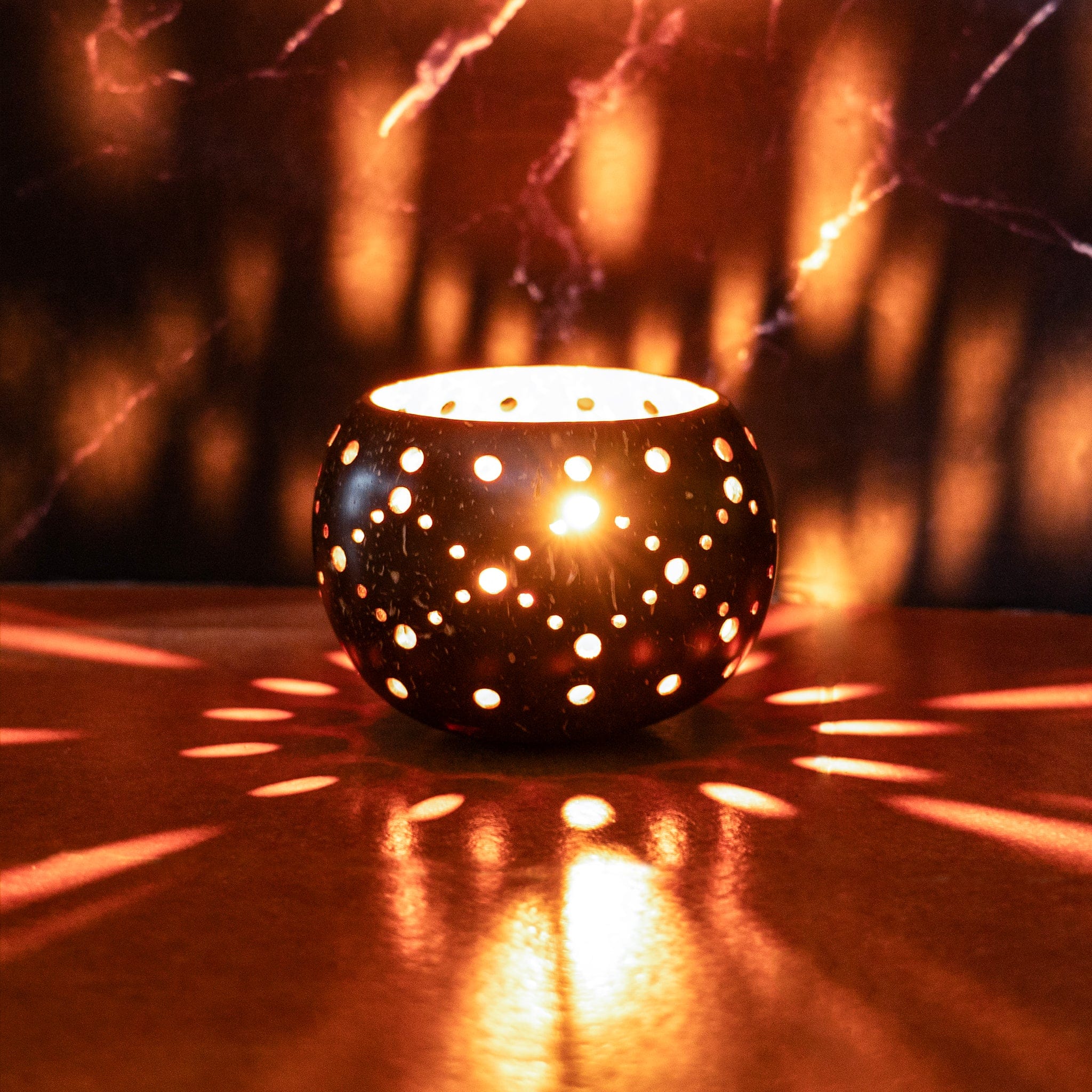 Decor 'Coco' Coconut Shell Tea Light Holder- 'Festive' artmansha