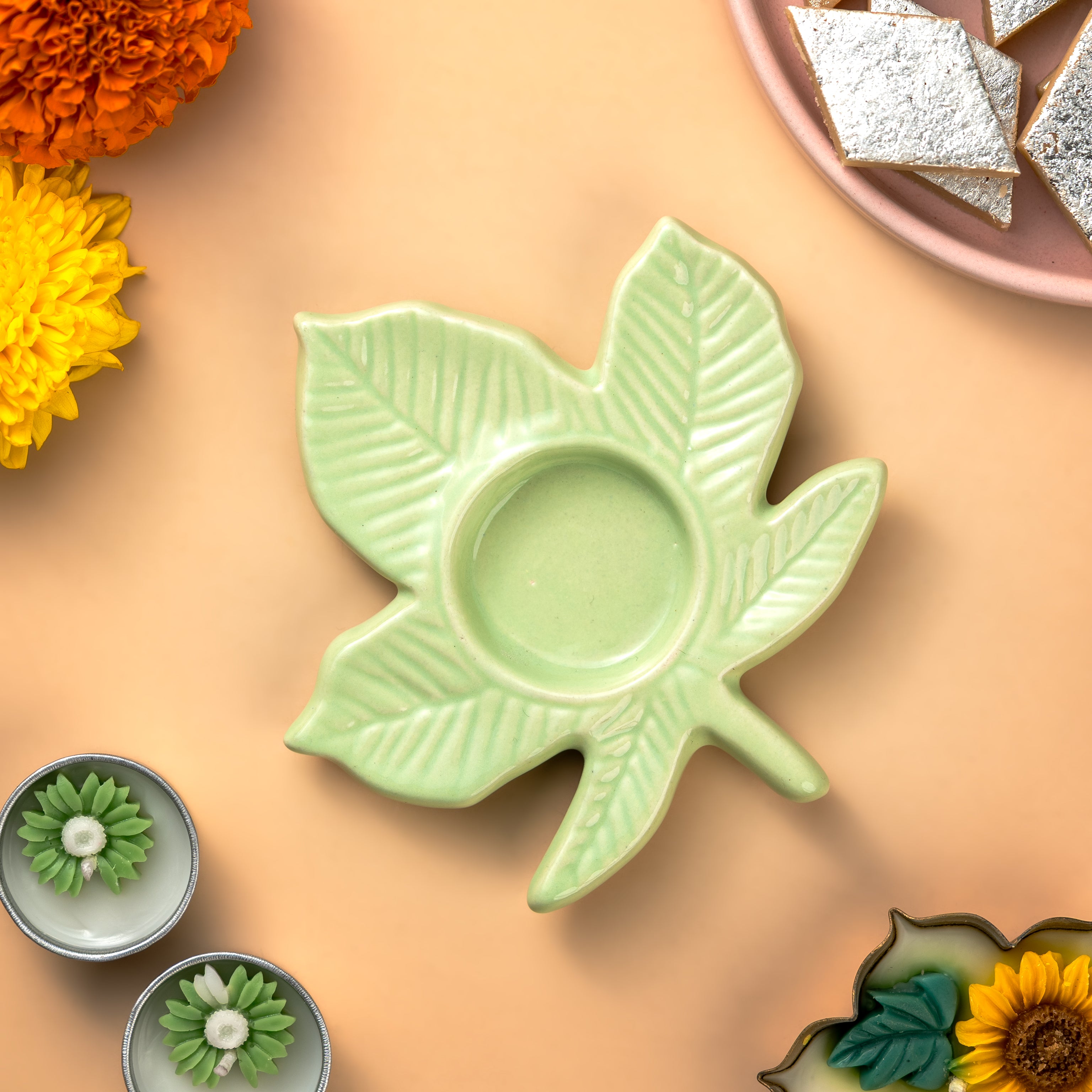 Green Leaf Ceramic Tealight Holder – Single Piece (Not a Set)